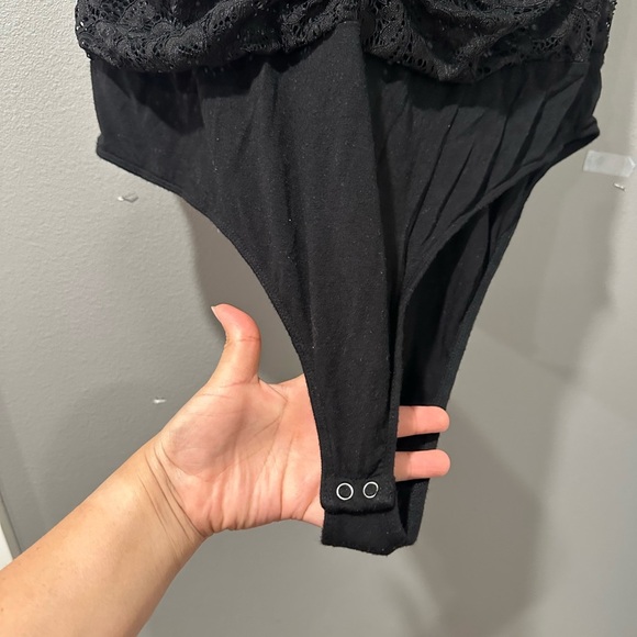 Tórrid Elegant Black Lace Women's Top 2X - Picture 5 of 6